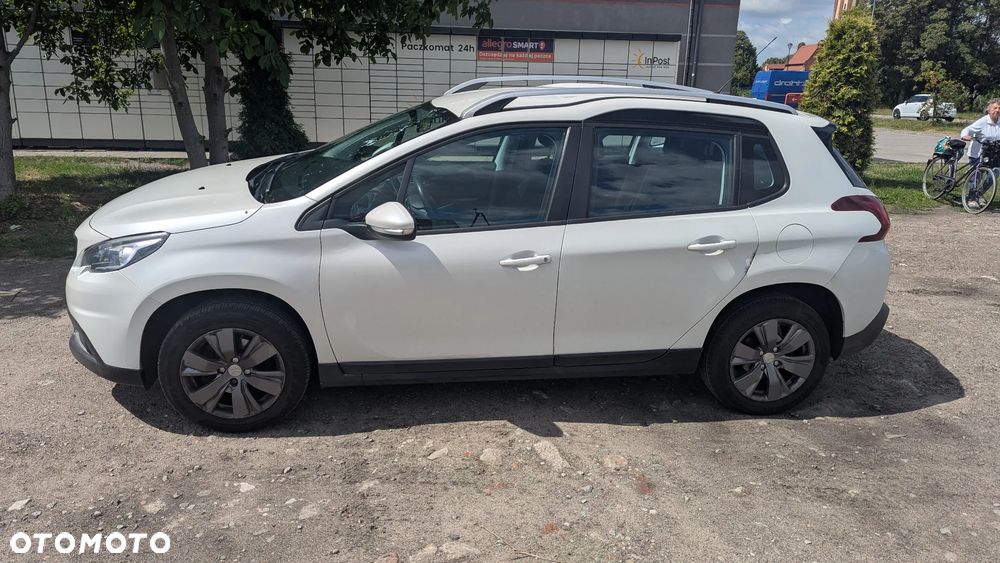 Peugeot 2008 1.2 Pure Tech Active S&S - 2