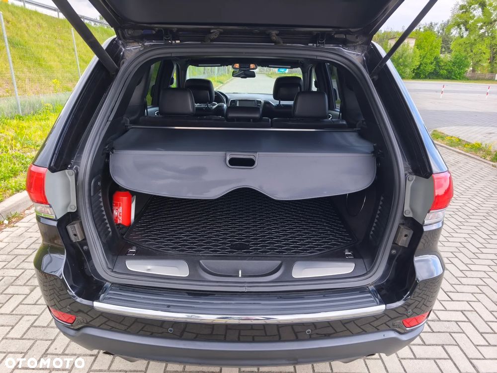Jeep Grand Cherokee - 9