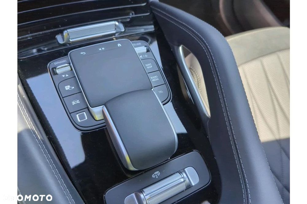 Mercedes-Benz GLE - 15