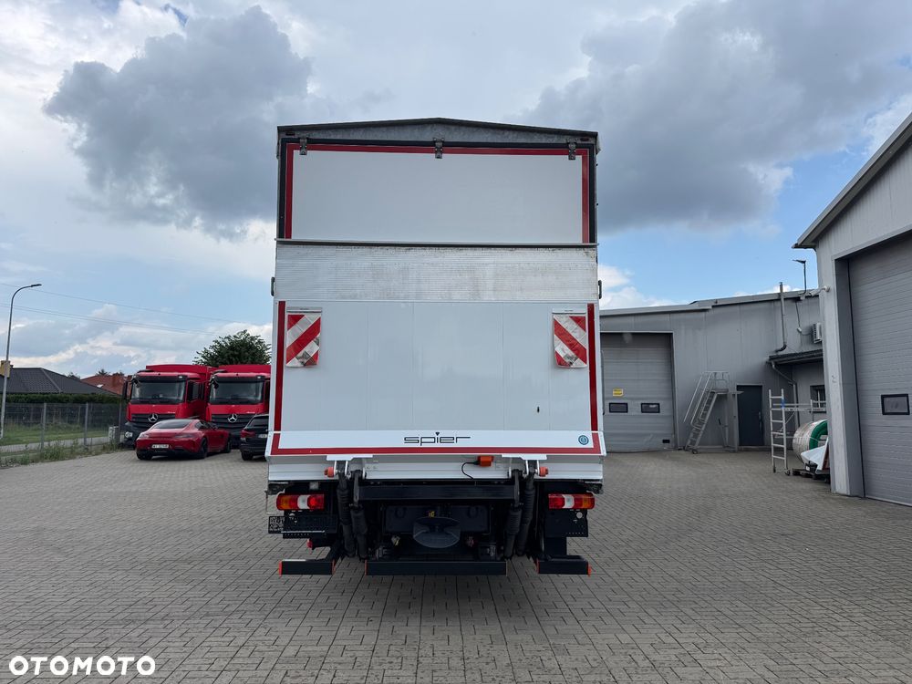Mercedes-Benz ATEGO - 7