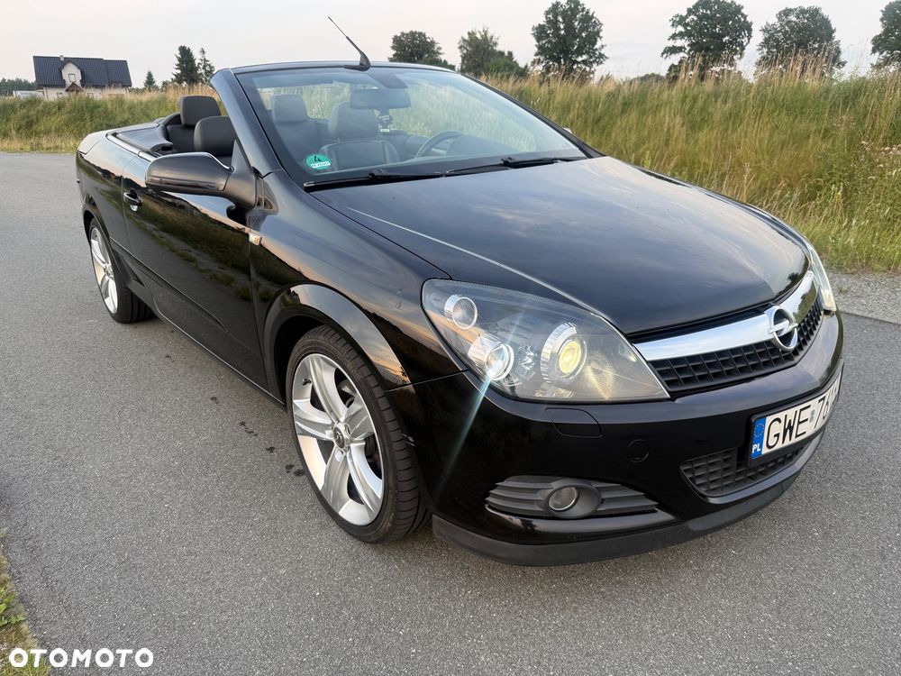 Opel Astra 1.9 CDTI DPF NAVI - 2