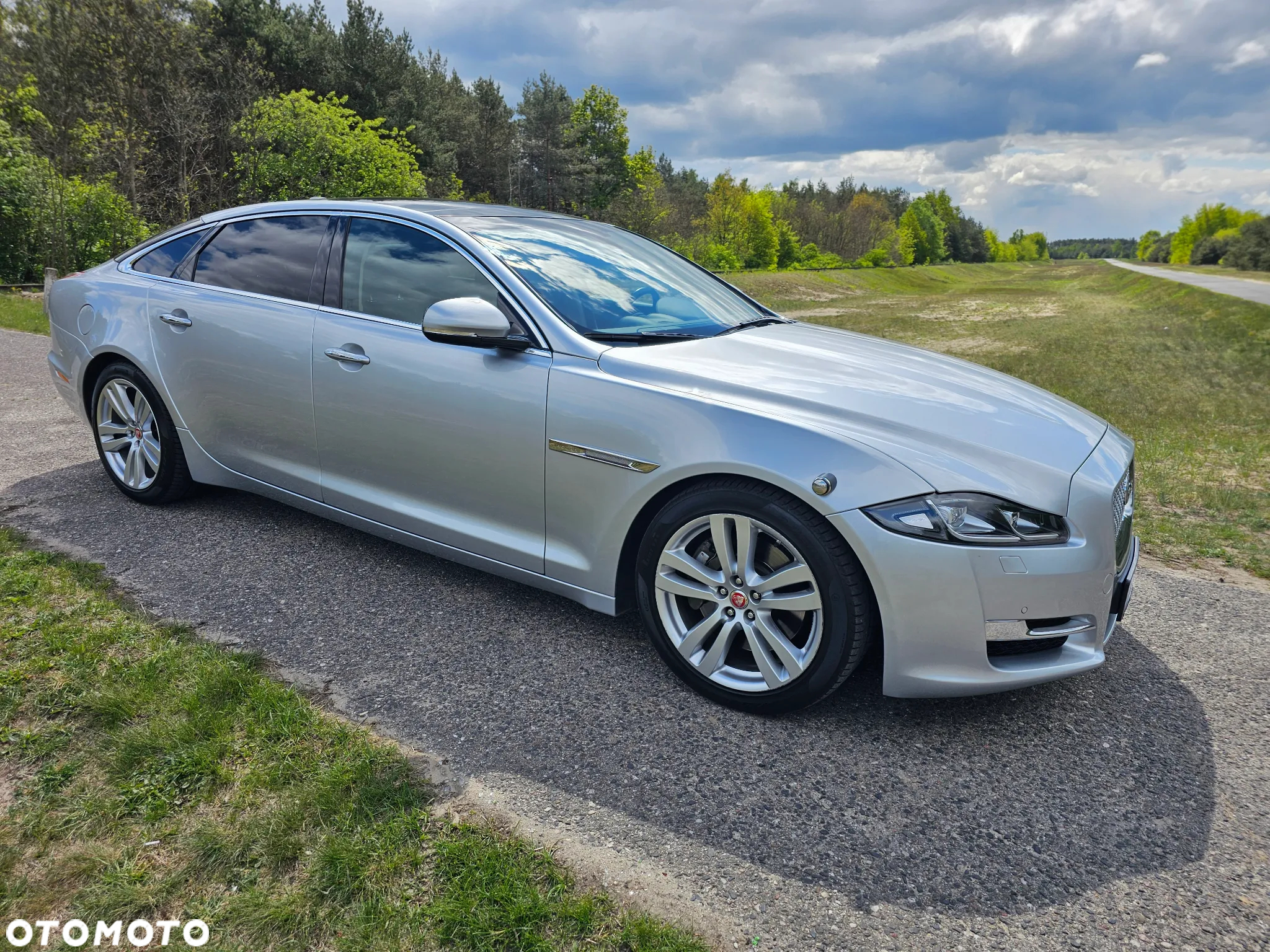 Jaguar XJ 3.0 D V6 LWB Portfolio - 7