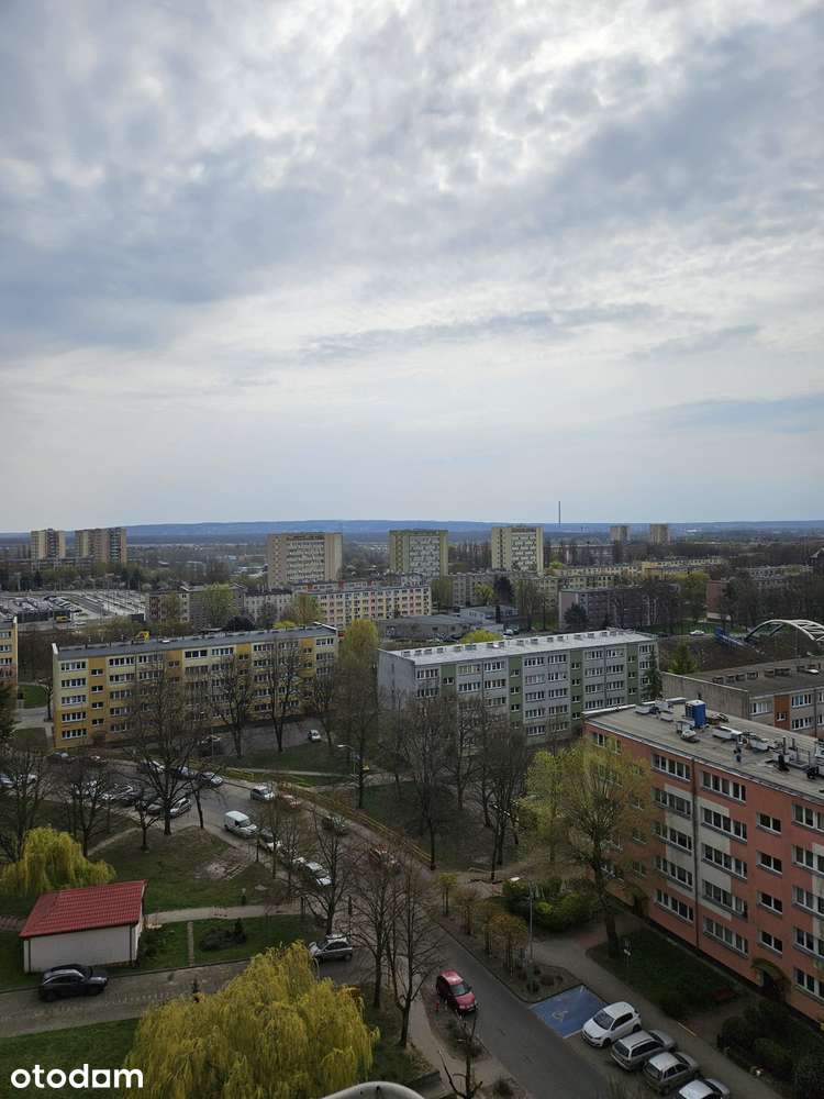 Kawalerka z ładnym widokiem na Pomorzanach!