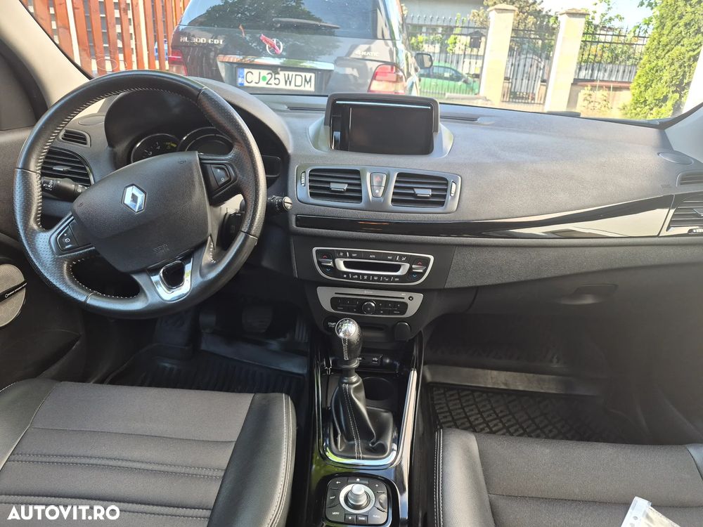 Renault Megane ENERGY dCi 130 Start & Stopp Bose Edition - 9