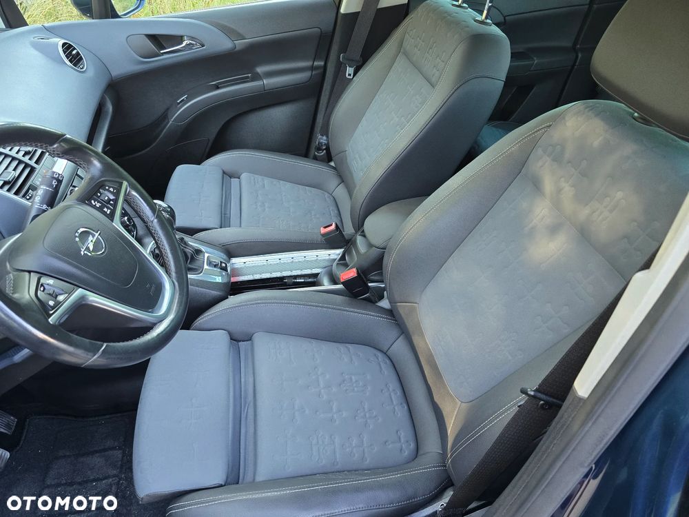 Opel Meriva 1.4 T Cosmo - 4