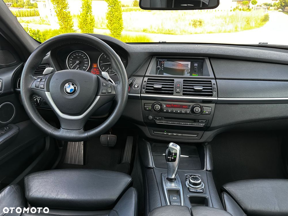BMW X6 - 23