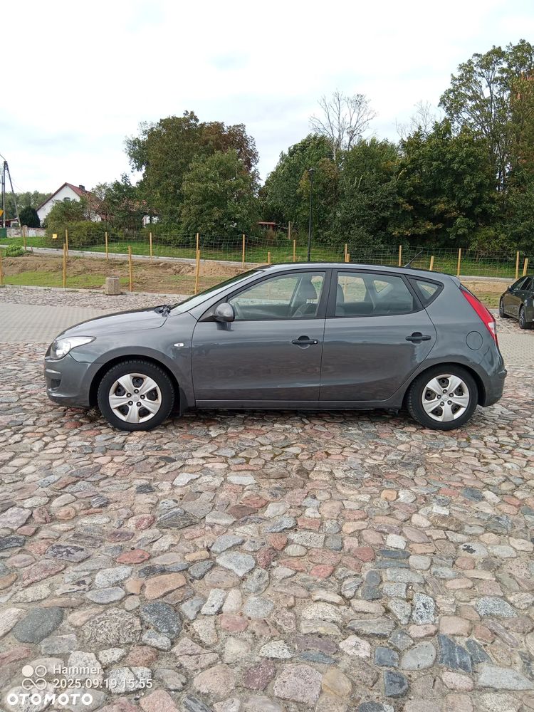 Hyundai i30 1.6 CRDi Base - 5