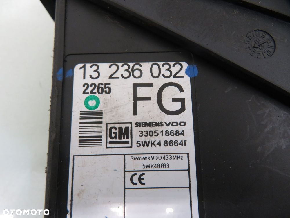 STACYJKA STEROWNIK OPEL CORSA C 1.0 Z 10 XEP 0261208393 55354327 13236032 - 10