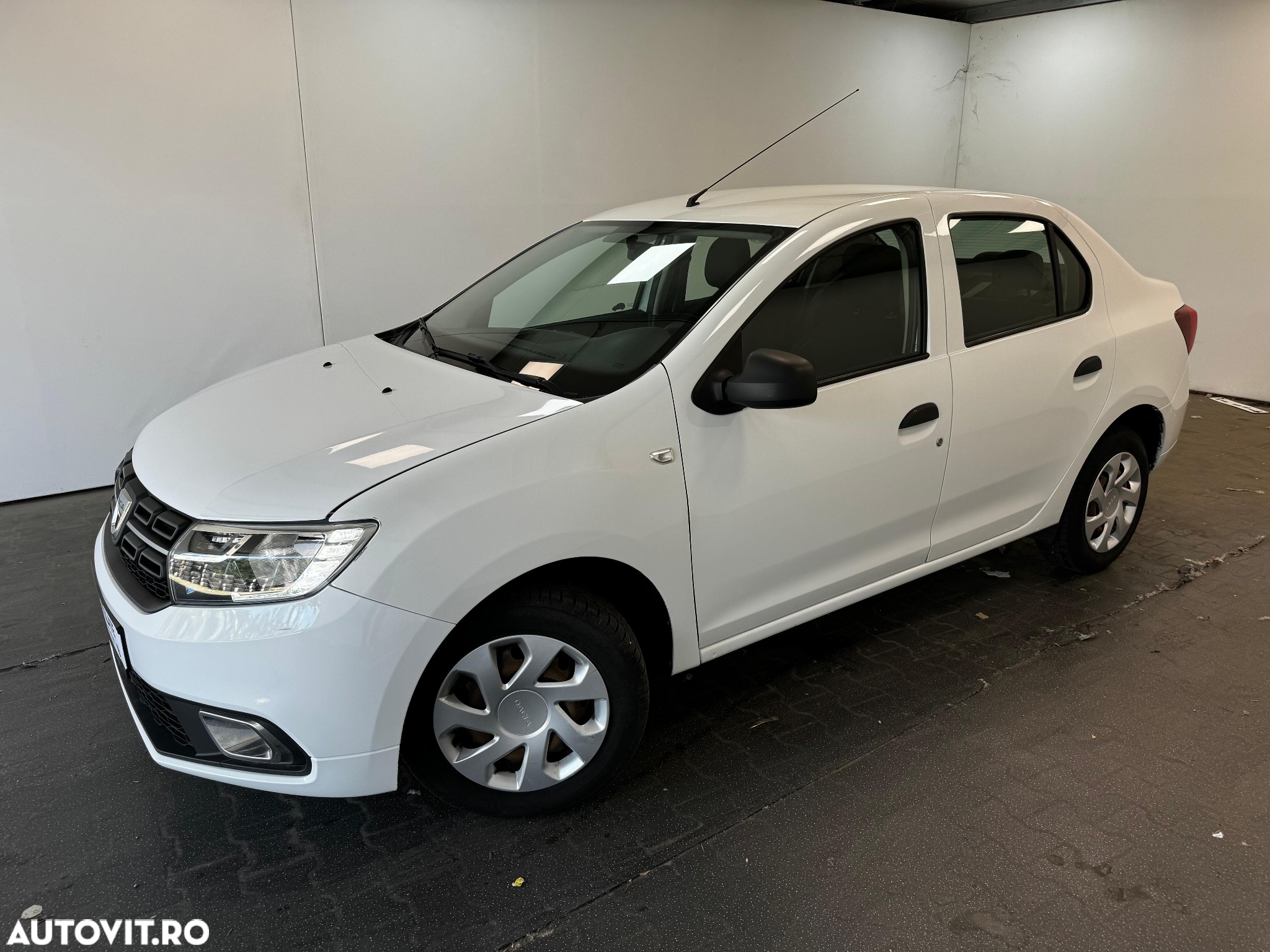 Dacia Logan 1.0 SCe SL PLUS - 7