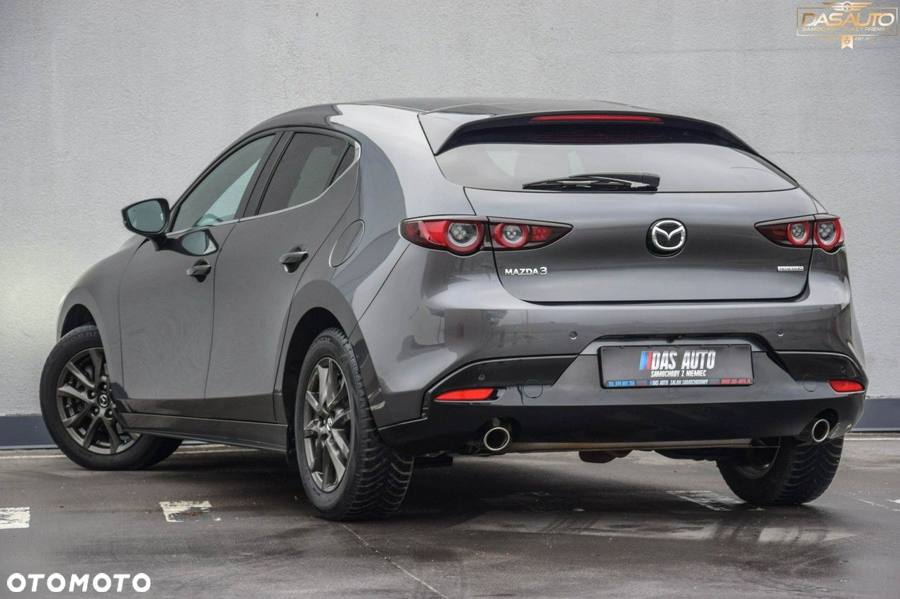 Mazda 3 - 10