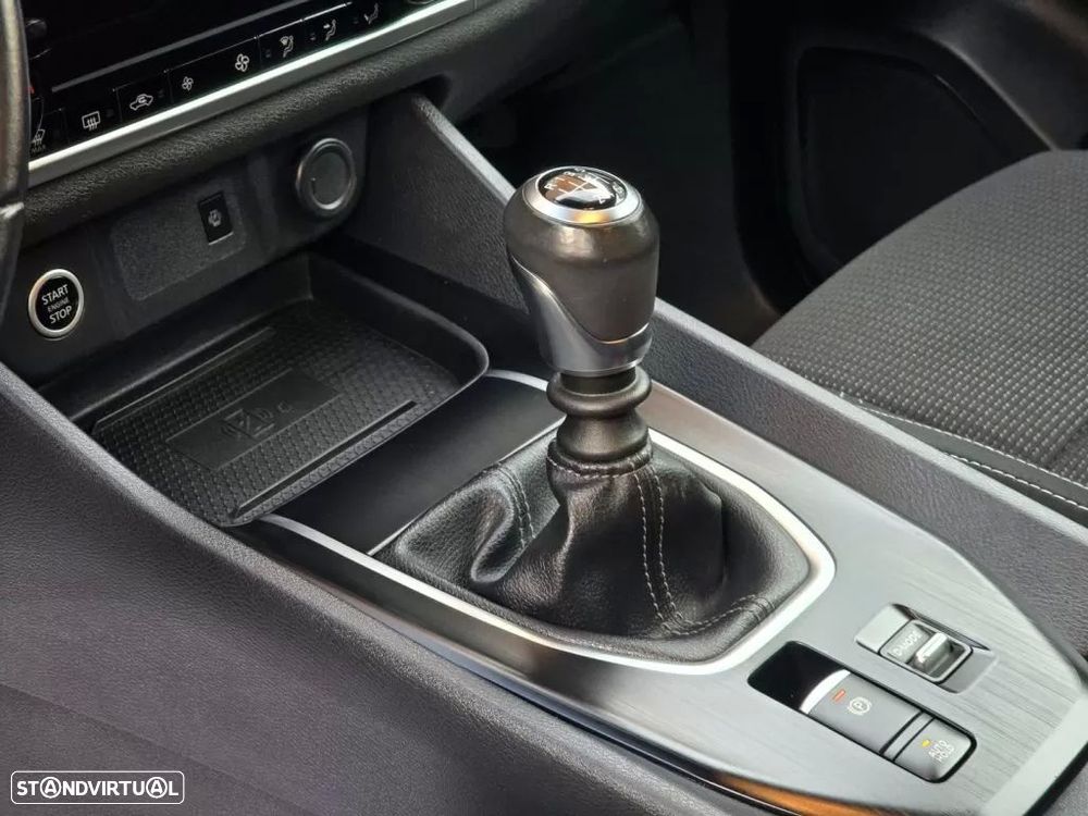 Nissan Qashqai 1.3 DIG-T Business Edition - 15