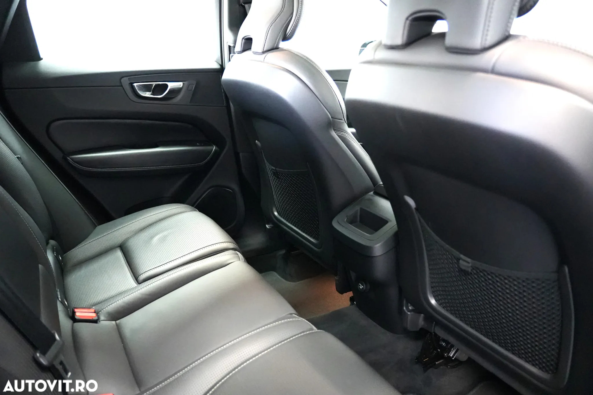Volvo XC 60 B5 D AWD Geartronic Inscription - 11