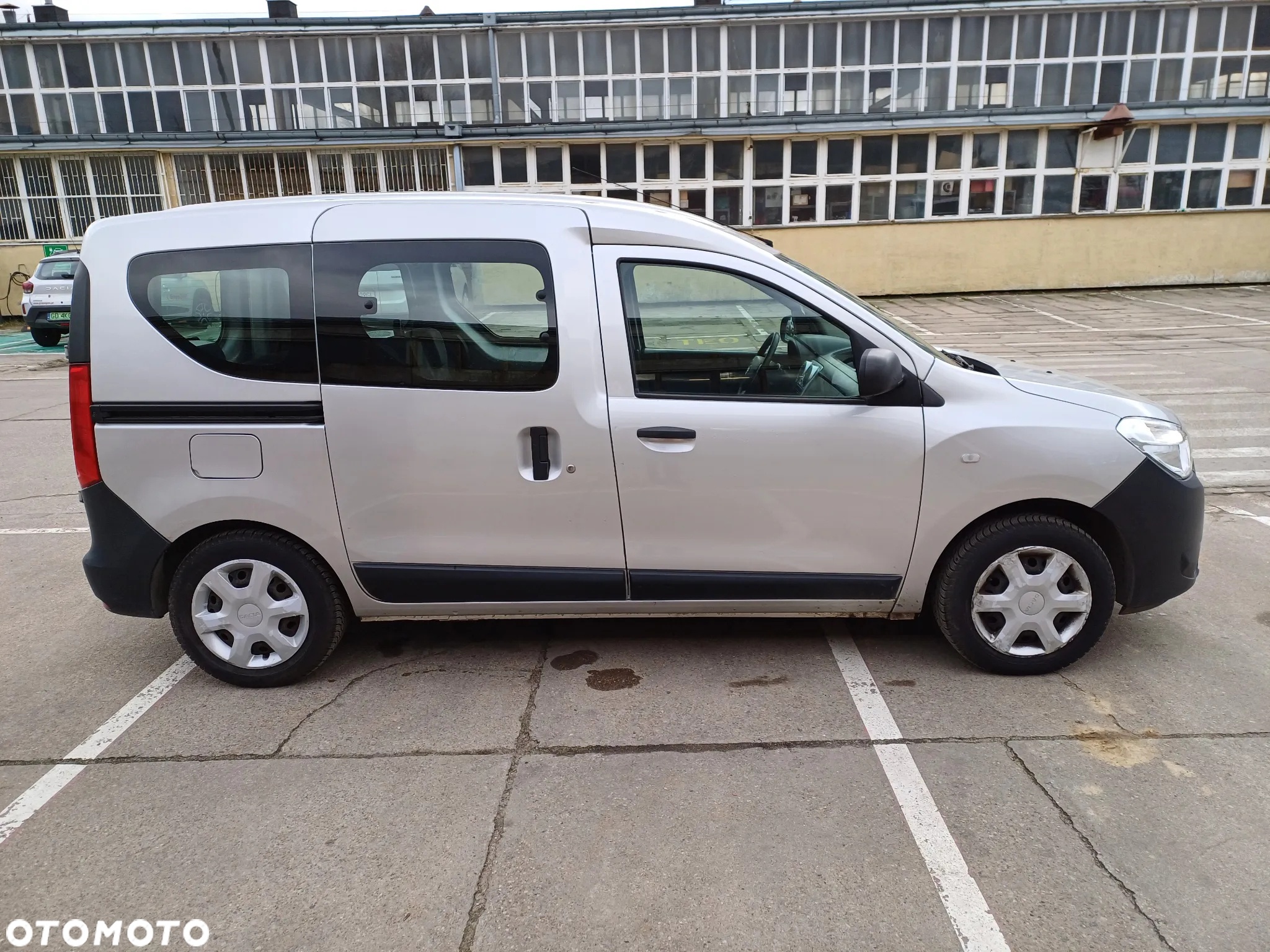 Dacia Dokker 1.6 Ambiance - 7