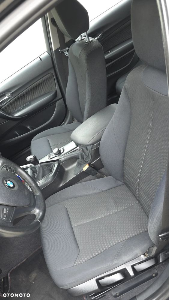 BMW Seria 1 116i - 19