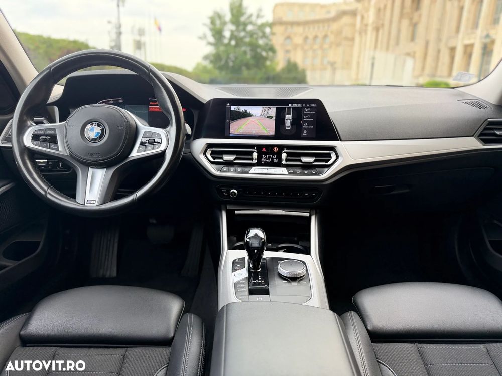 BMW Seria 3 318i Aut. Sport Line - 10
