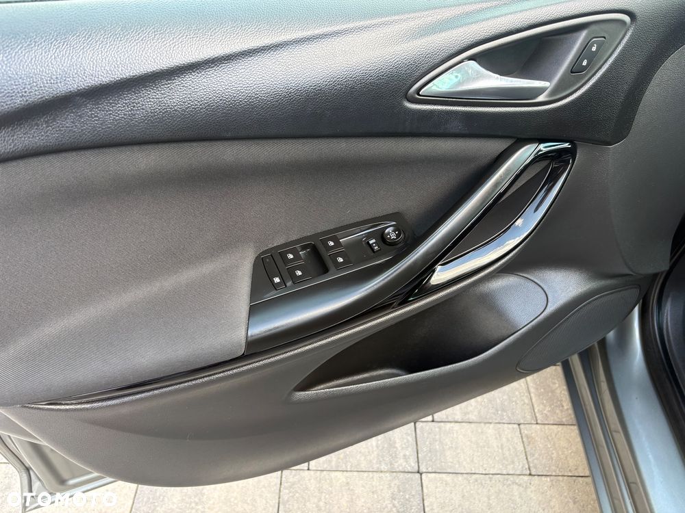 Opel Astra 1.4 Turbo Start/Stop Dynamic - 20