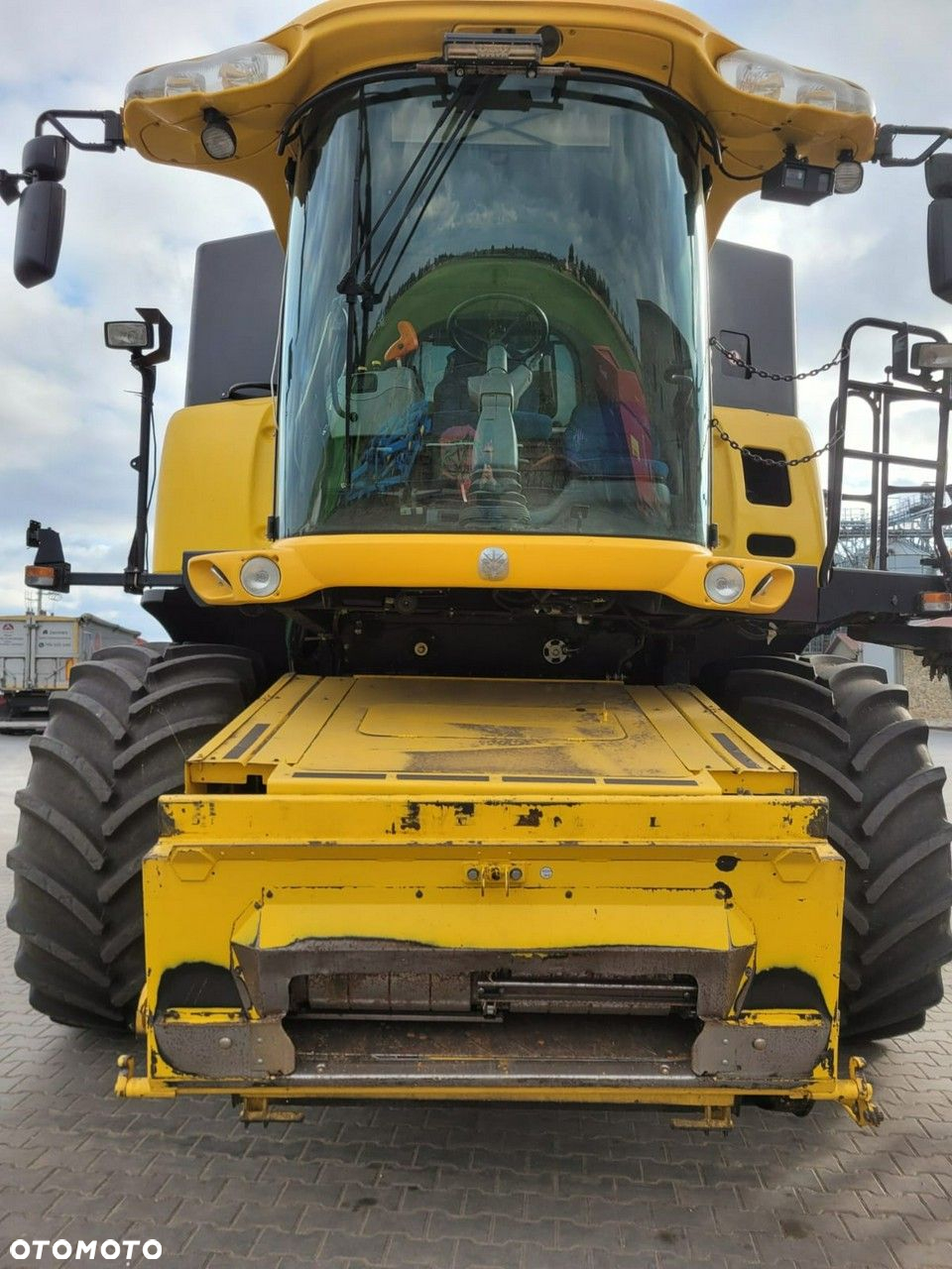New Holland - 4