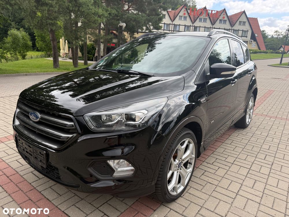 Ford Kuga - 1