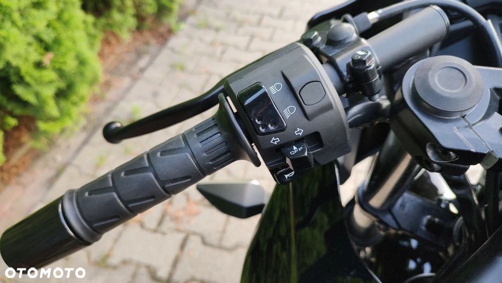 Kawasaki Ninja - 7