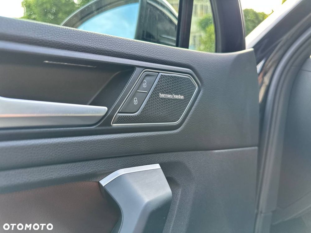 Volkswagen Tiguan - 20