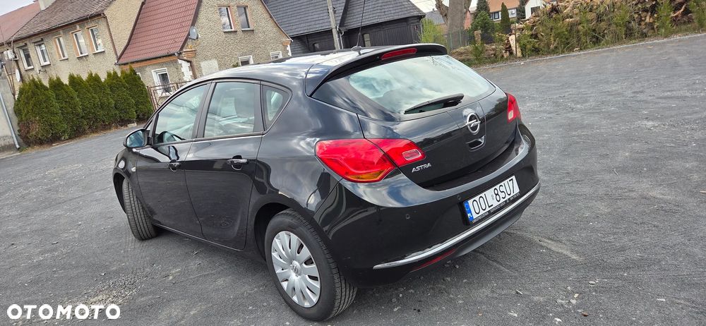 Opel Astra 1.4 Turbo Exklusiv - 13