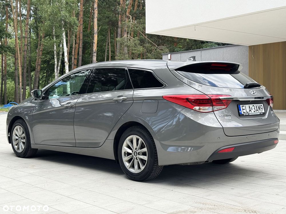 Hyundai i40 Kombi blue 1.6 CRDi DCT Space - 11