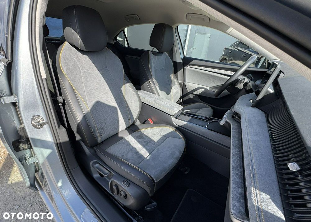 Skoda Superb 2.0 TSI 4x4 Selection DSG - 14