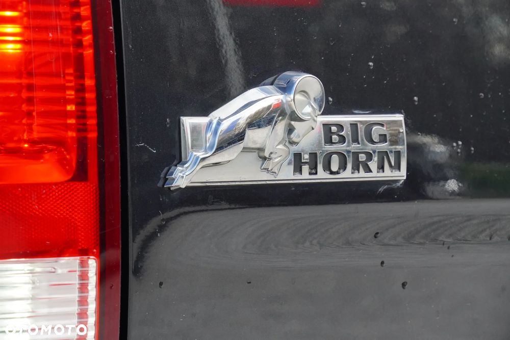 RAM 1500 Crew Cab Shortbed Bighorn - 20