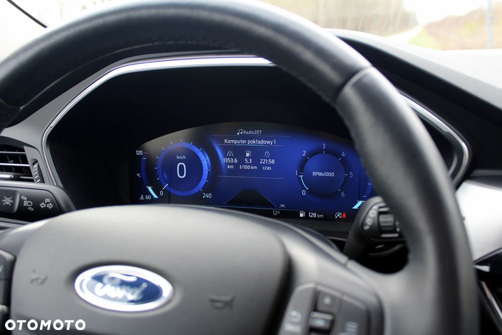 Ford Kuga 2.0 EcoBlue Hybrid TITANIUM X - 32