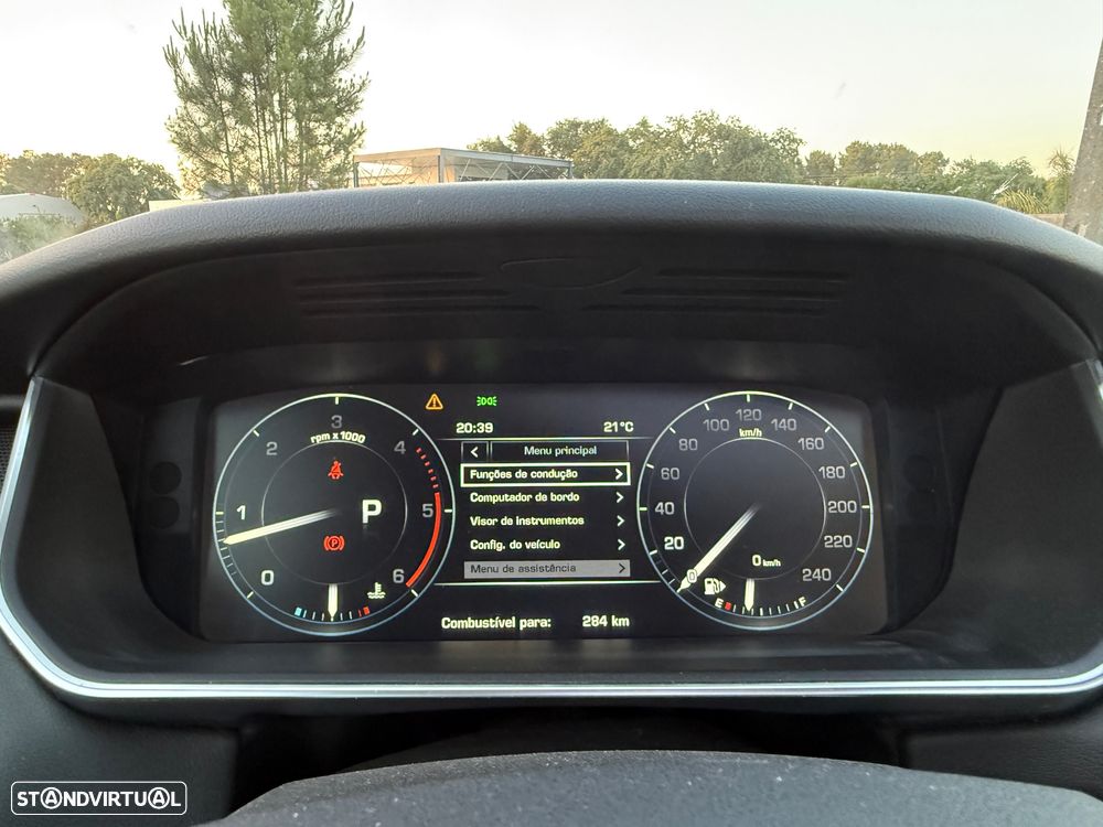 Land Rover Range Rover Sport TDV6 HSE Dynamic - 24