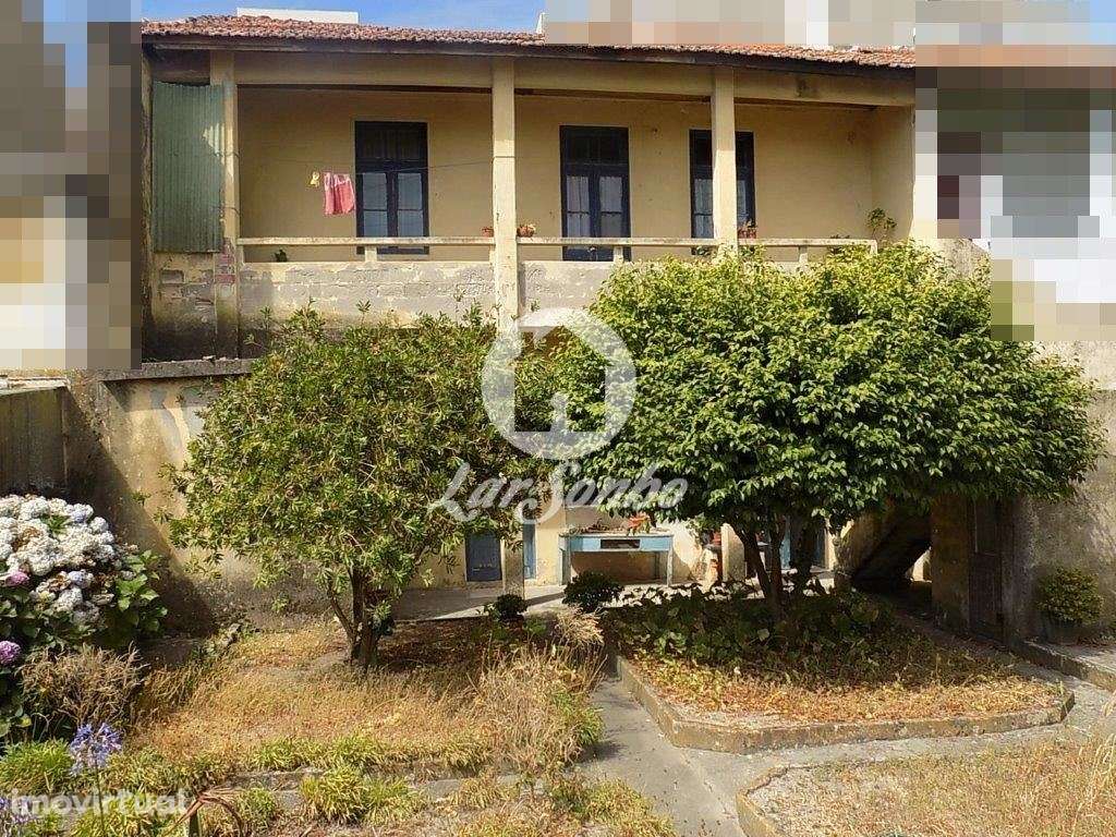 Moradia p/ restauro inserida num terreno de 328m2 na 2º linha de ma... - Grande imagem: 2/22