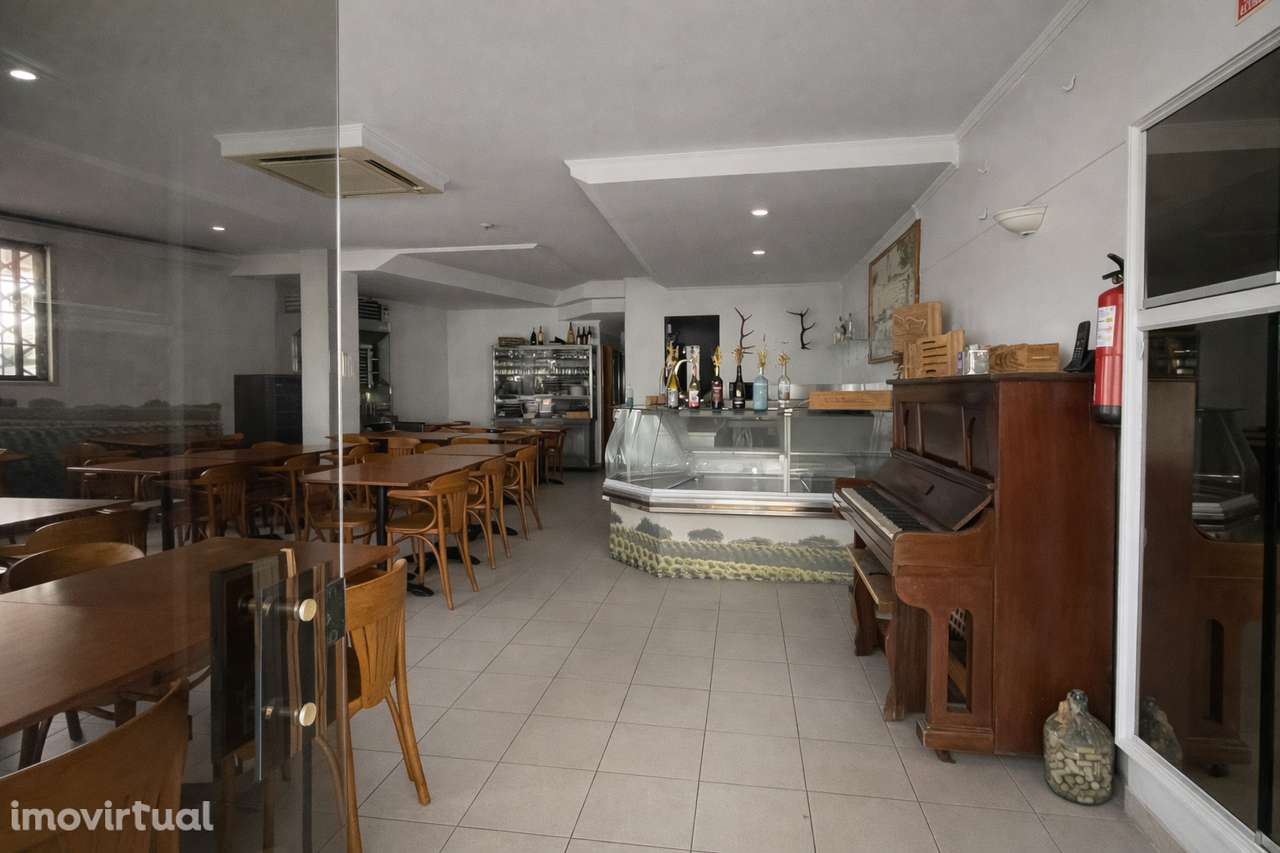 Arrendamento Restaurante - Cozinha Equipada em Boa Localização - Grande imagem: 4/8