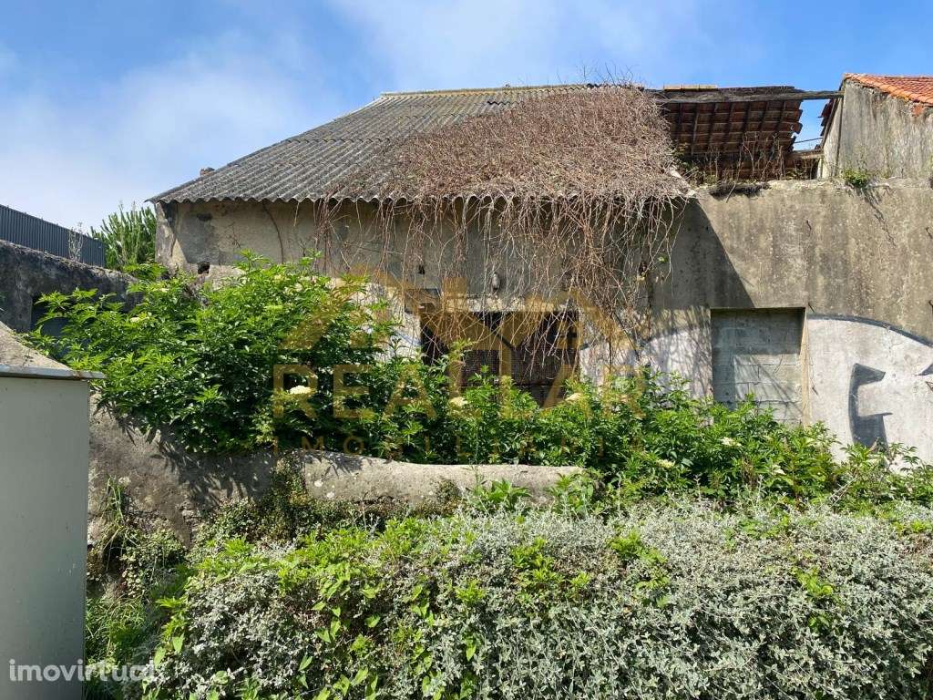 Armazém na Póvoa de Varzim - Grande imagem: 2/24