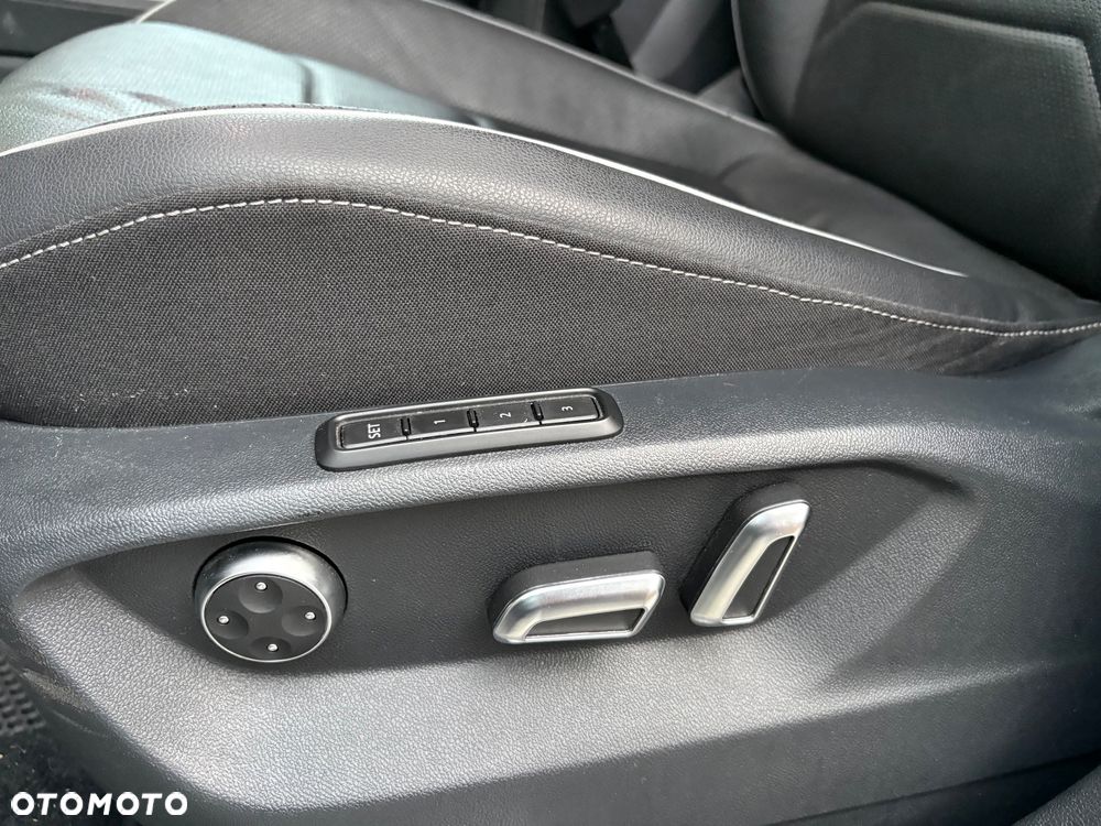 Volkswagen Tiguan 2.0 TSI 4Mot R-Line DSG - 9