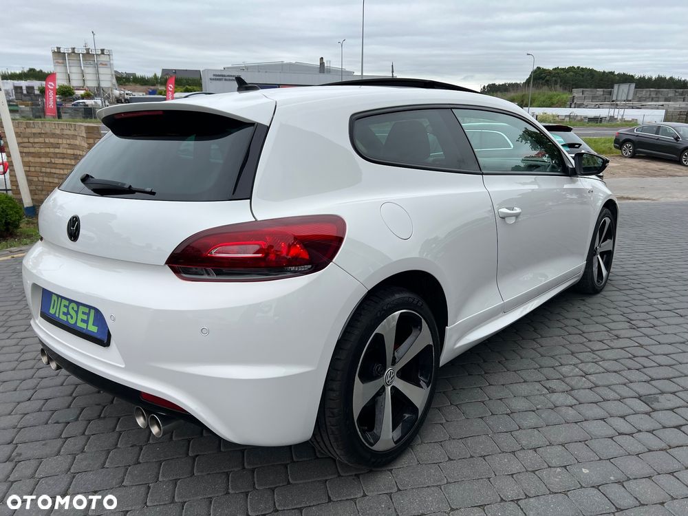 Volkswagen Scirocco 2.0 TDI Blue Motion Technologie Edition - 13