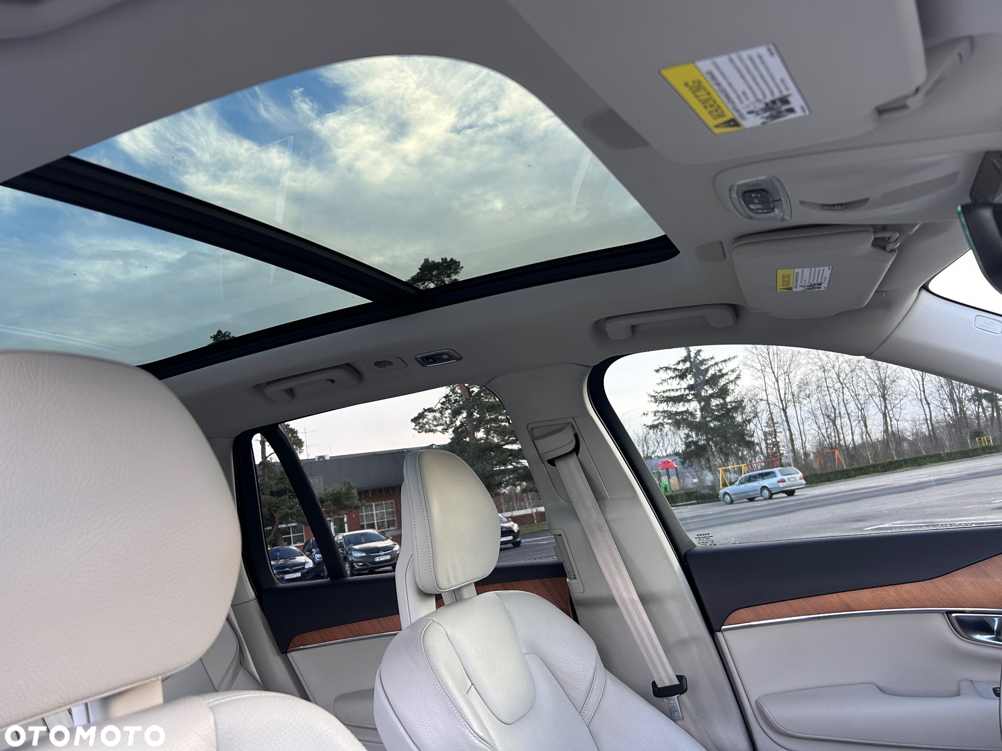 Volvo XC 90 T6 AWD Momentum Pro 7os - 15