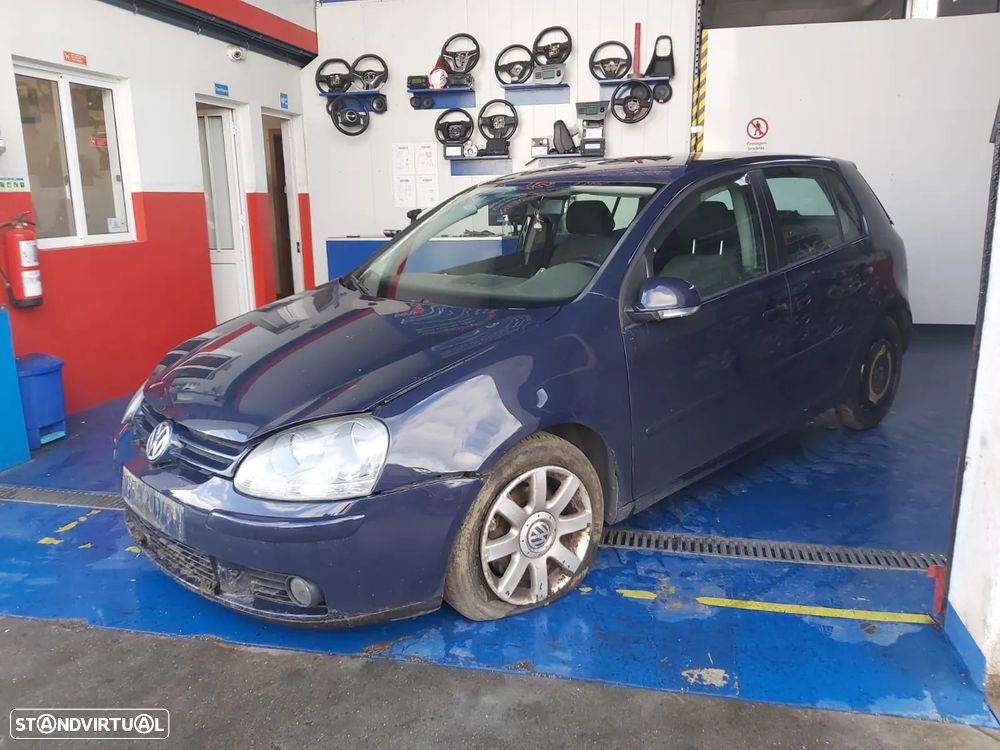 Volkswagen Golf 5 1.9 tdi 105cv ás peças - 2