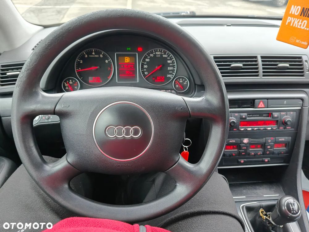 Audi A4 Limousine - 20