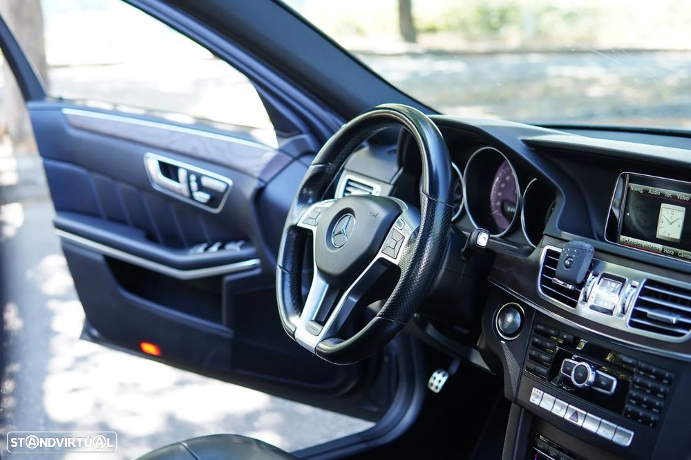 Mercedes-Benz E 300 Bluetec Hybrid Avantgarde - 56