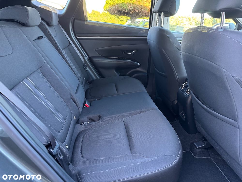 Hyundai Tucson 1.6 T-GDi HEV Executive 4WD - 16