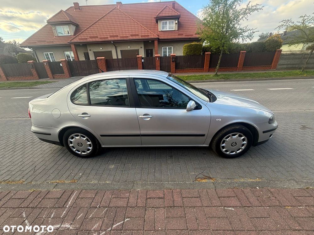 Seat Toledo 1.8 Signo Emocion - 6