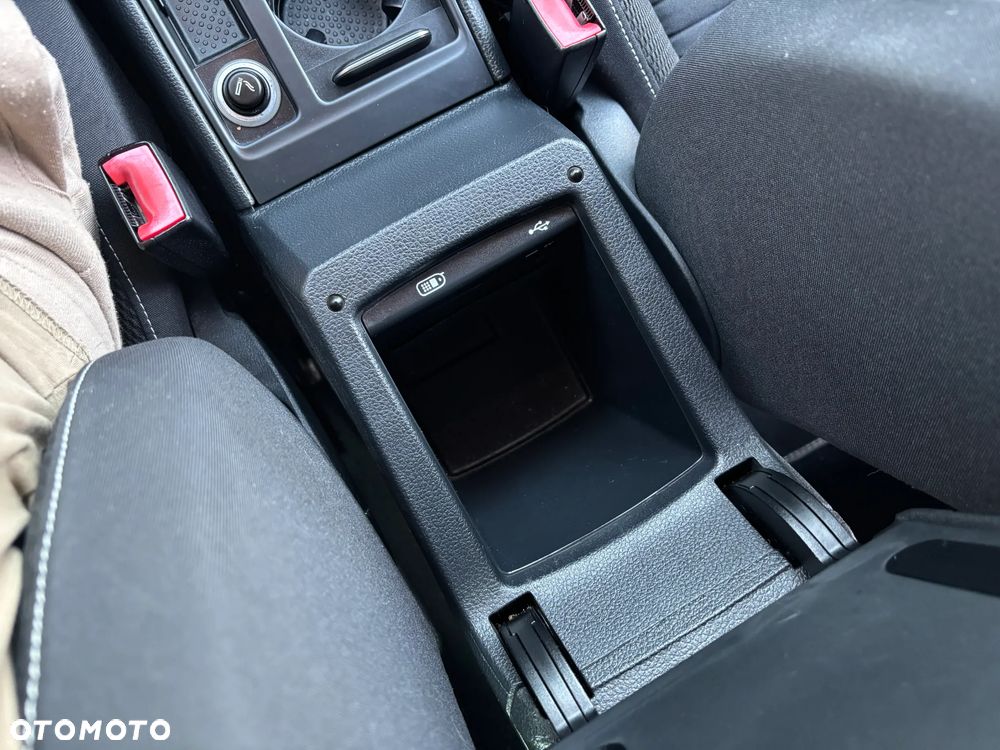 Volkswagen Golf 1.2 TSI BlueMotion Technology Cup - 20