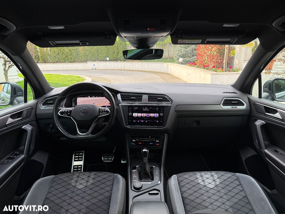 Volkswagen Tiguan 2.0 TDI SCR 4MOTION DSG R-Line - 27