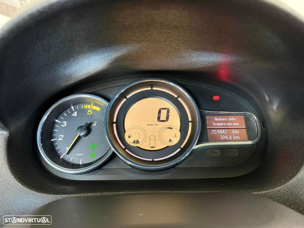 Renault Mégane 1.5 dCi Bose Edition SS - 12