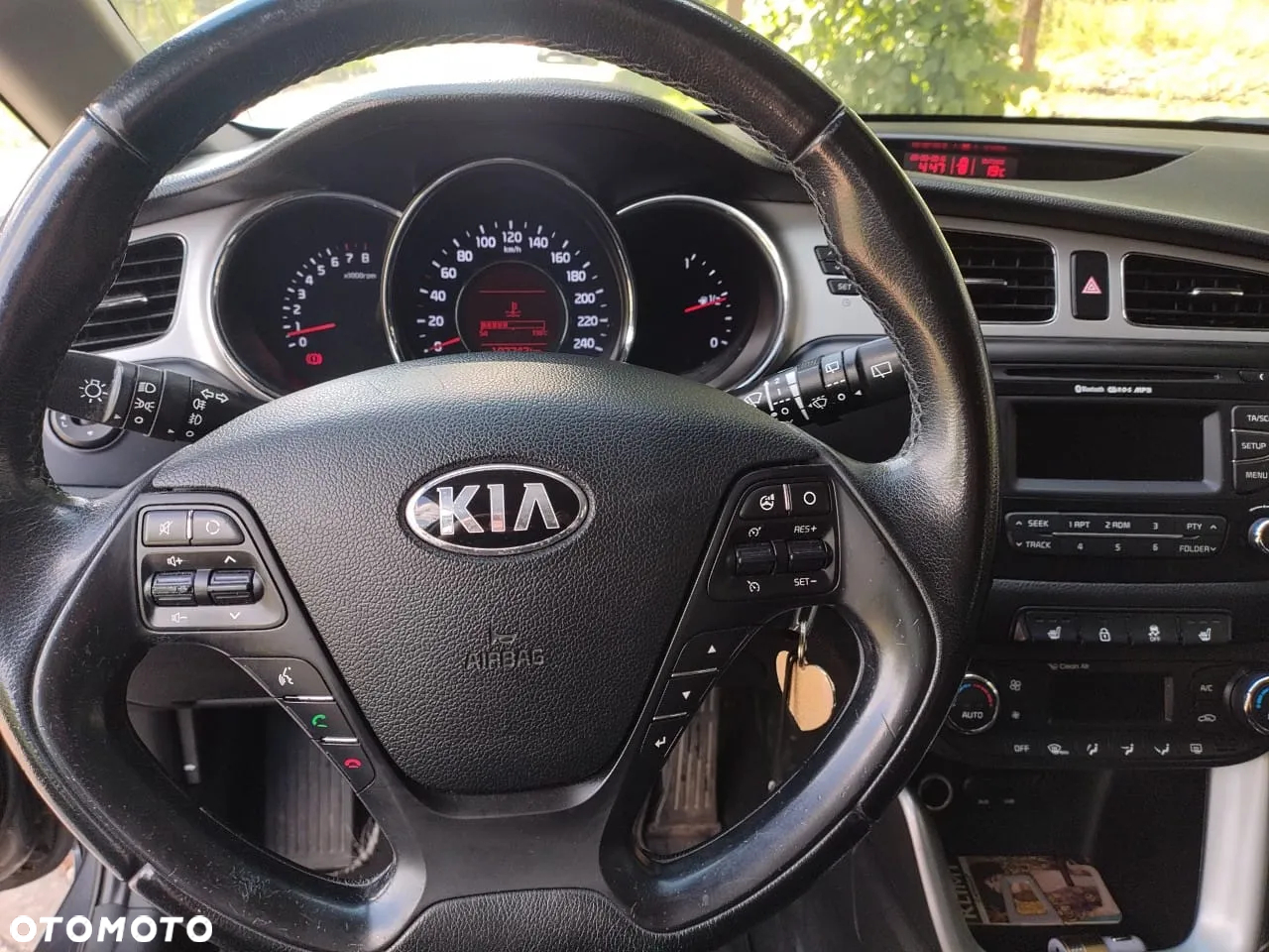 Kia Ceed - 5