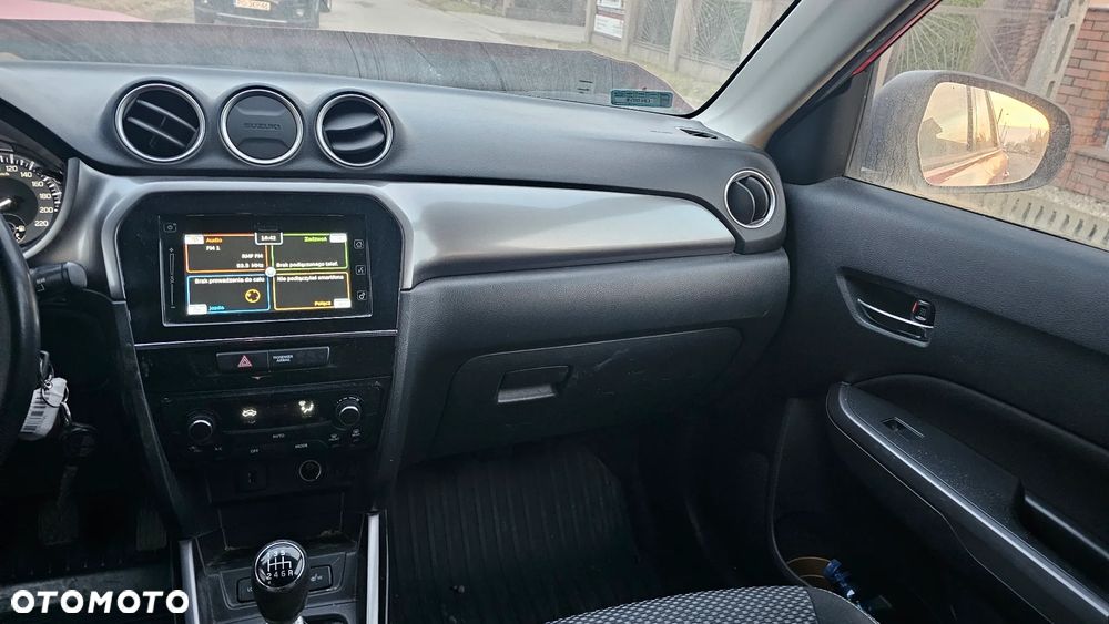 Suzuki Vitara 1.4 Boosterjet Premium 2WD - 11