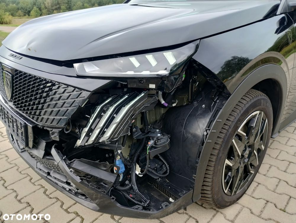 Peugeot 5008 1.2 PureTech mHEV GT S&S e-DCS6 - 9