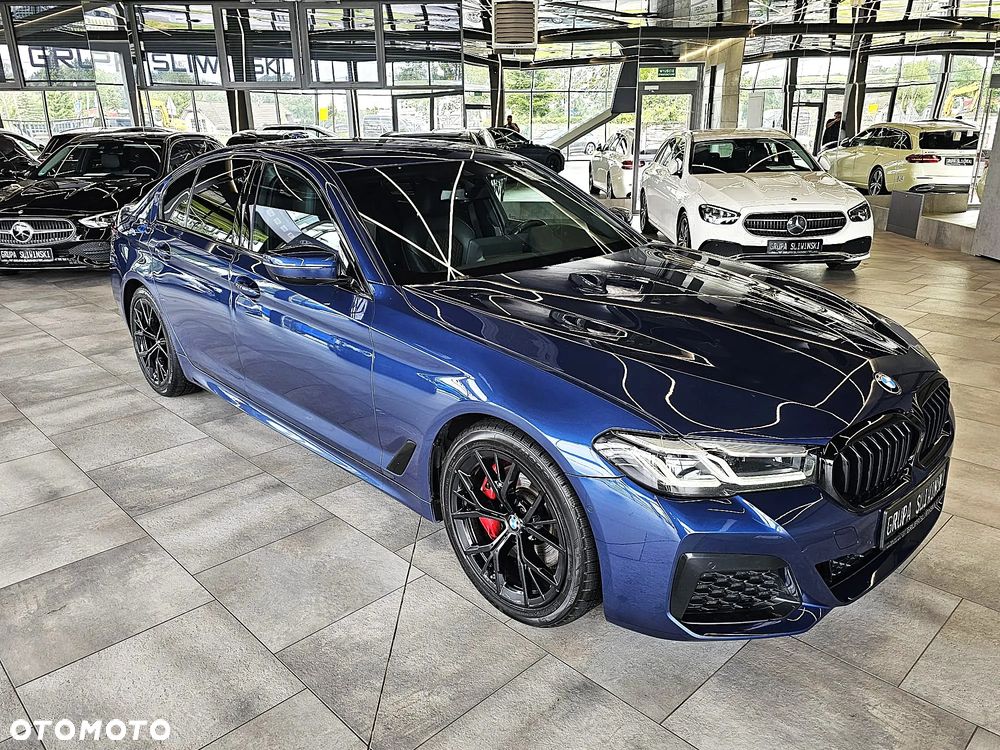 BMW Seria 5 530i xDrive mHEV M Sport sport - 13