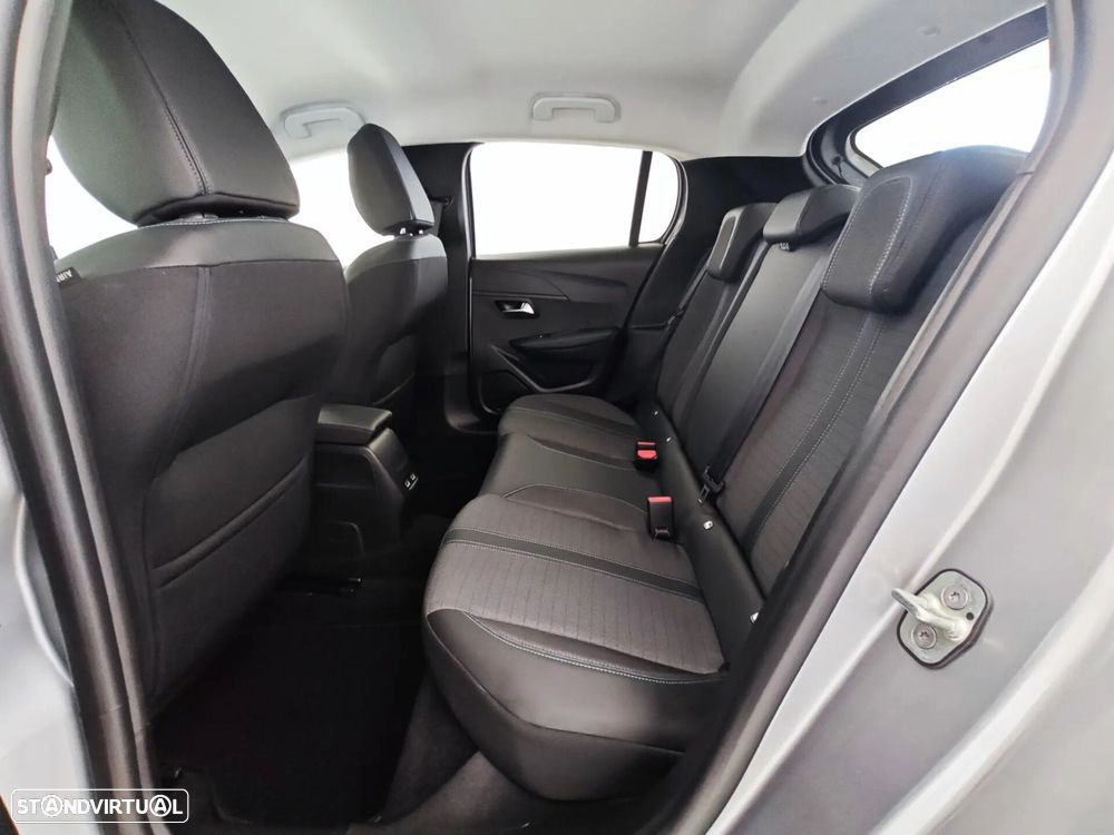 Peugeot 208 1.2 PureTech Allure Pack - 57