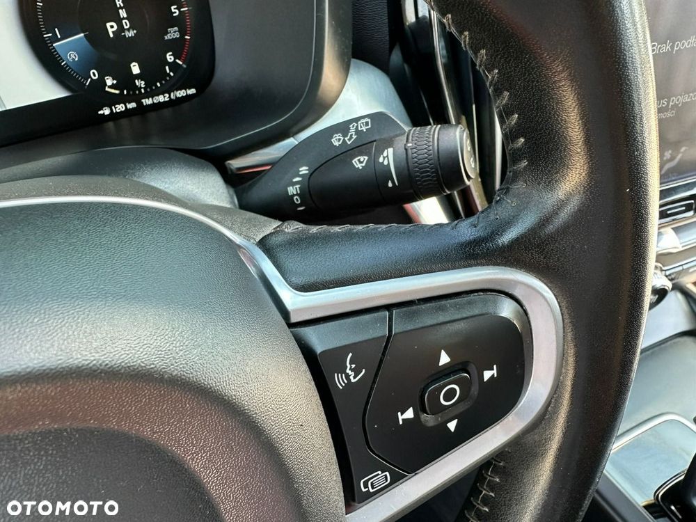 Volvo XC 60 B4 D AWD Geartronic Momentum Pro - 20